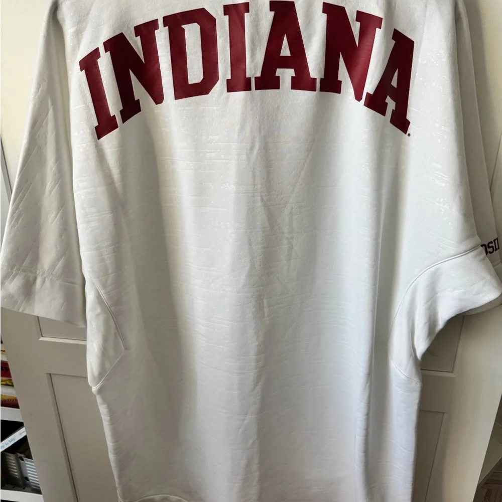Apparel-like item with Indiana University logo